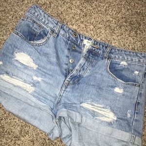 SIZE 29 F21 HIGH WAISTED JEAN SHORTS
